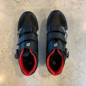 PELOTON BIKE SHOES Size 39